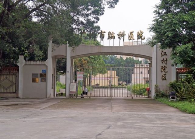 48岁女教师3次被母亲送进精神病院,出院起诉声称自己压根没病!