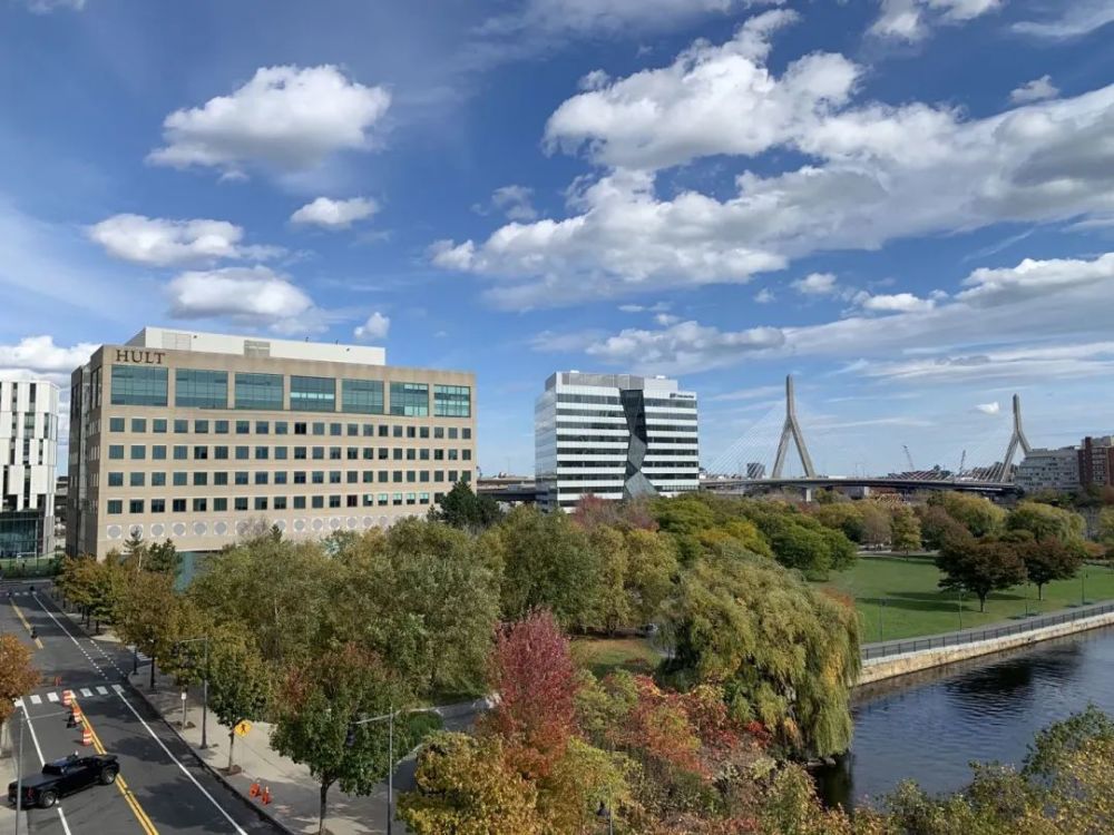 11月1日至3日,常青藤精英教育应霍特国际商学院(hult international