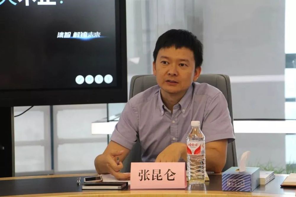 张昆仑澎湃新闻注意到,浙江此次公示的110名拟提拔任用省管领导干部中