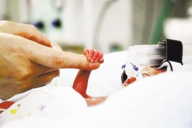 世界早产日:每年有1500万早产儿出生,"早到"天使不该被忽视