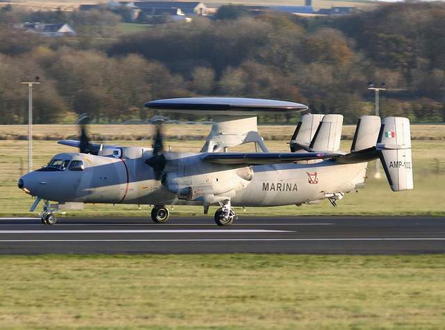 发动机突然停车日本e2d预警机紧急返航着陆过程引人深思