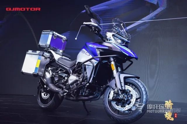 贝纳利trk800最新配置流出配备钢管编织车架全新发动机