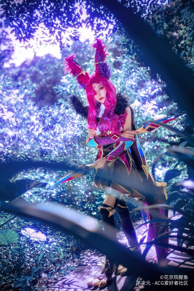 lol星之守护者霞cos正片