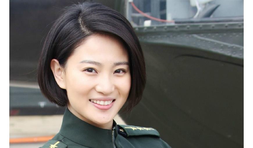硬汉收割机侯梦莎放倒吴京一举成名为何被遗忘