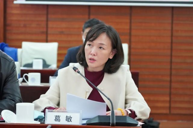 我校党委与秦淮区委市南部新城管委会党组联合召开党