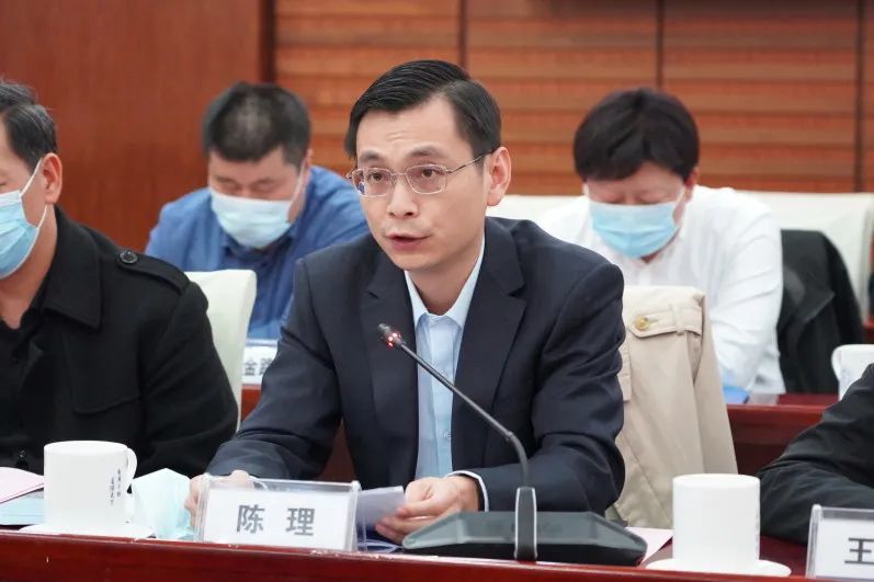 我校党委与秦淮区委,市南部新城管委会党组联合召开党