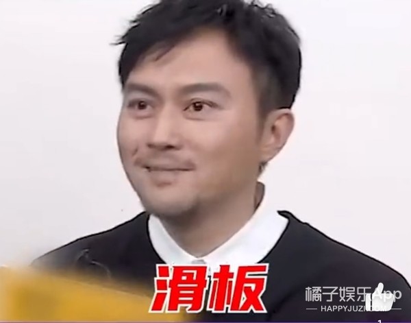 还记得袁咏仪张智霖的儿子吗？15岁就这么帅？