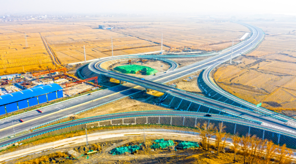 s21阿乌高速公路全线主体完工进入设备调试阶段