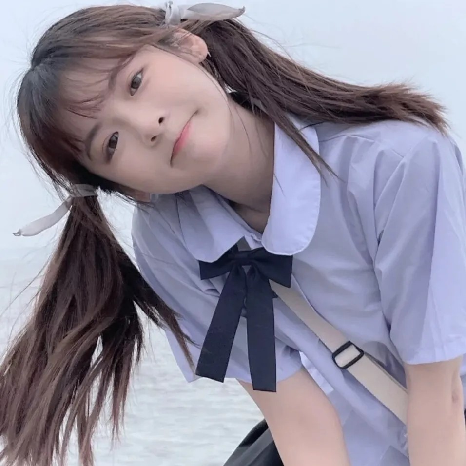 青春洋溢的少女头像