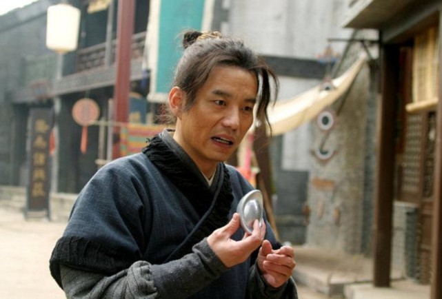 杨皓宇：演了20年配角，却成了观众心目中的“大咖”_腾讯新闻