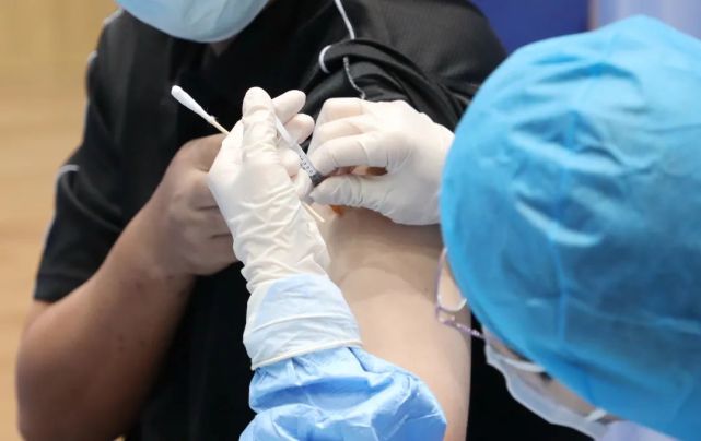 接种新冠疫苗"加强针"抗体水平可提升数倍!打打打!