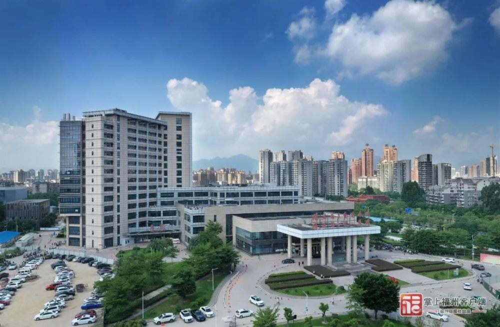 省立医院金山医院给金山片区的居民就医带来很大方便 叶义斌/摄中共