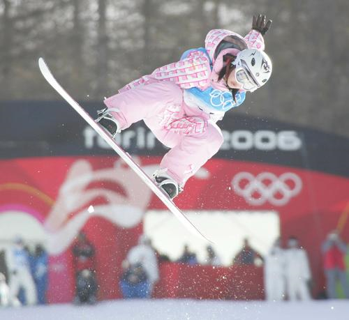 从天才滑雪少女到“日本之耻”，34岁的她还能谷底反弹吗？