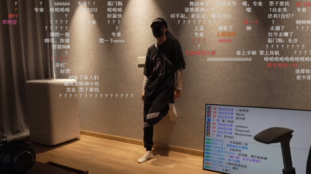 喜闻乐见什么叫长沙史塔克超级小桀自制周边获微软宣传