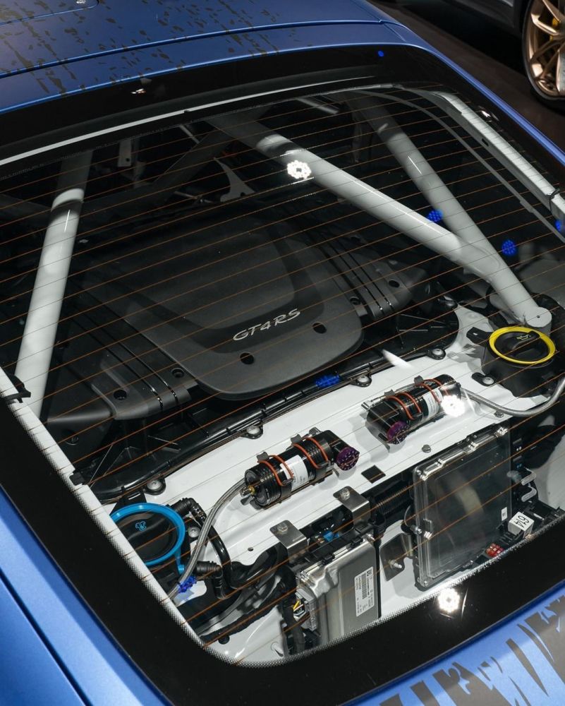 专为赛车手设计的718 cayman跑车,搭载911 gt3发动机_腾讯新闻