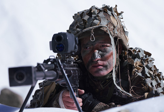 天山雄鹰记新疆军区某特战旅特种技术队队长阿依邓吐尔逊别克