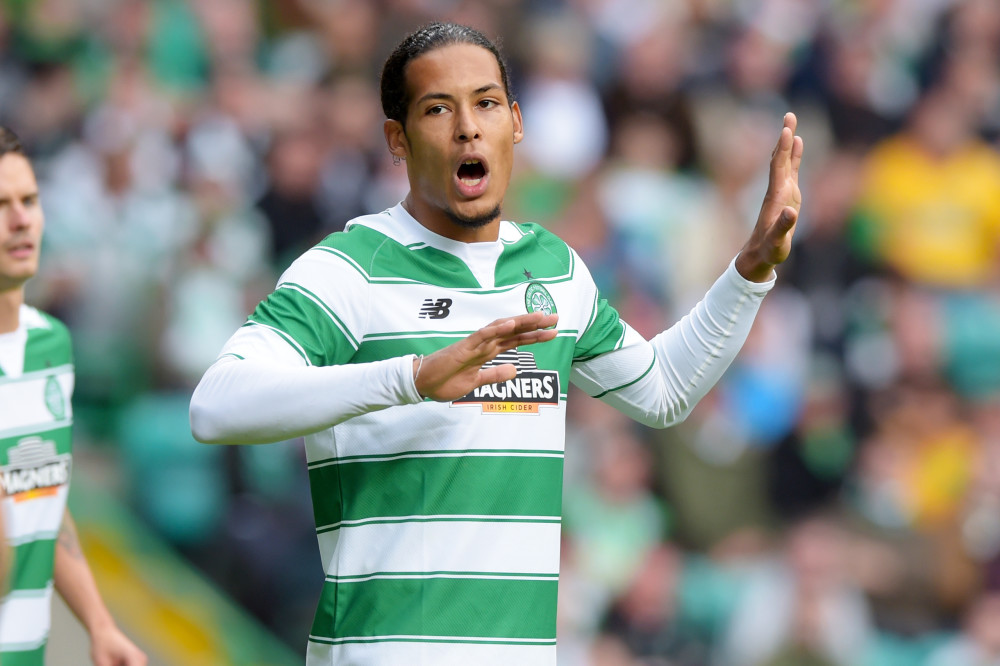 世界第一中卫历经坎坷终到顶峰,昔日效力苏超不被认可险遭埋没