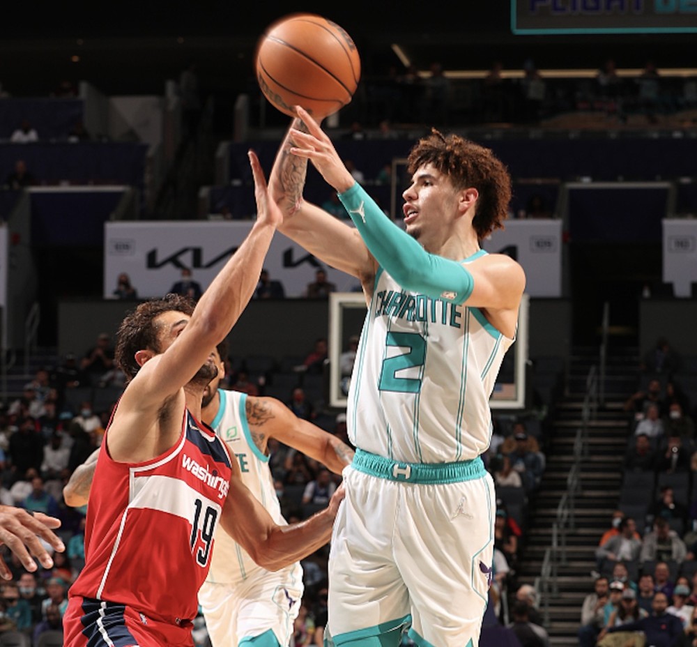 黄蜂6人得分上双终结奇才五连胜三球11616丁威迪29分钟0分