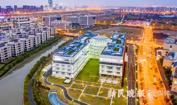 停驻于张江科技园南区,一颗新星闪亮耀眼,"tdli"标识清晰夺目.