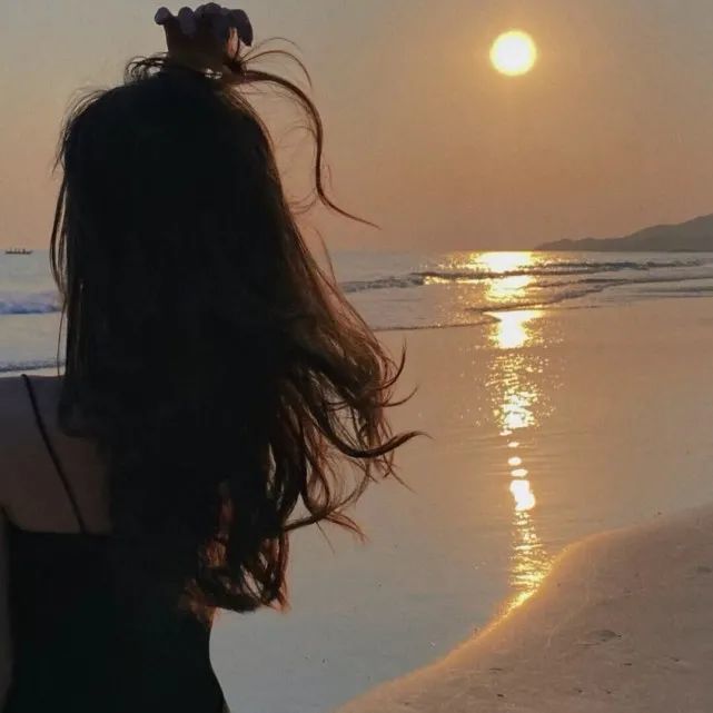 超好看女生背影头像丨心安即是归处