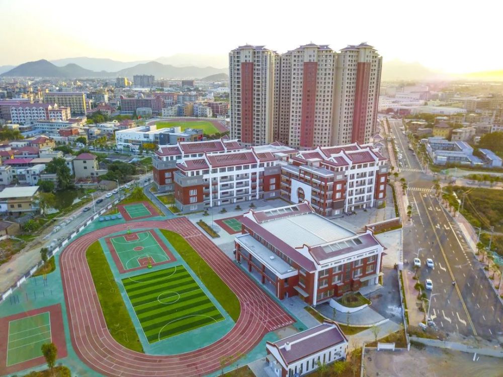 福建新答卷龙海篇丨龙江精神显担当海纳百川向前进