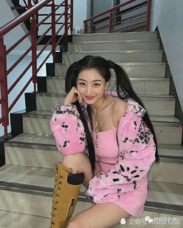 这次回归,颜值,身材都超赞的twice朴志效