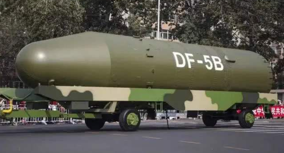 东风-5b洲际弹道导弹一个最大的特点与进步就是使用了分导式核弹头