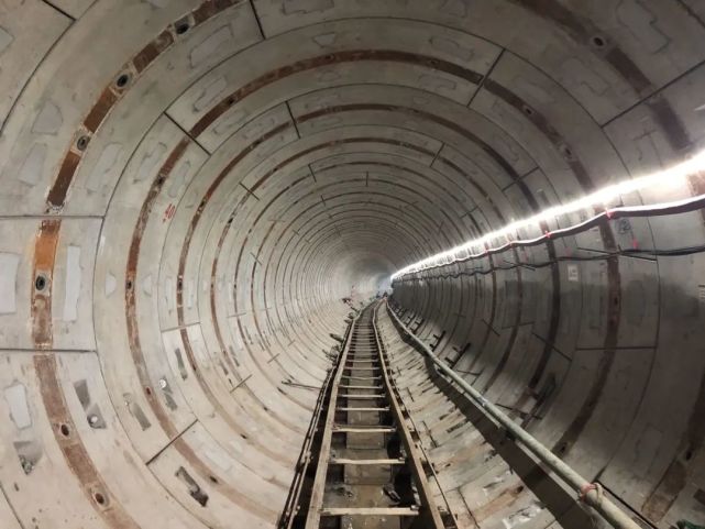 西安东北部330kv电缆隧道项目浐灞段全线贯通!