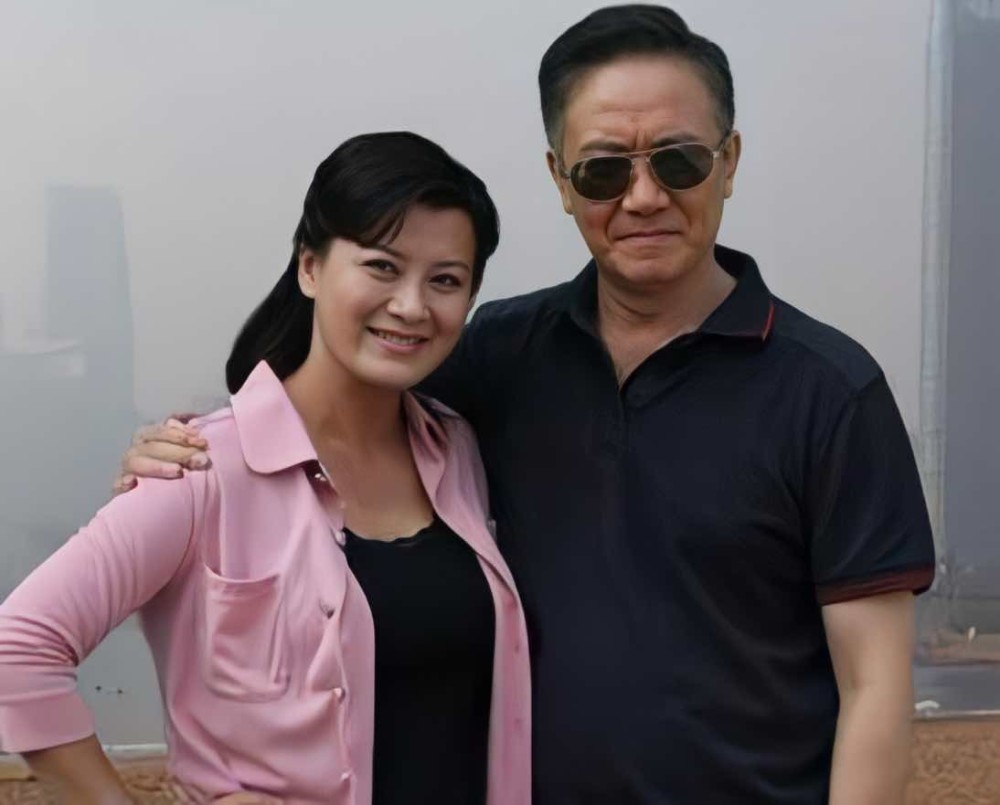 史兰芽李幼斌离婚了吗_李幼斌史兰芽主演_明星八卦李幼斌和史兰芽