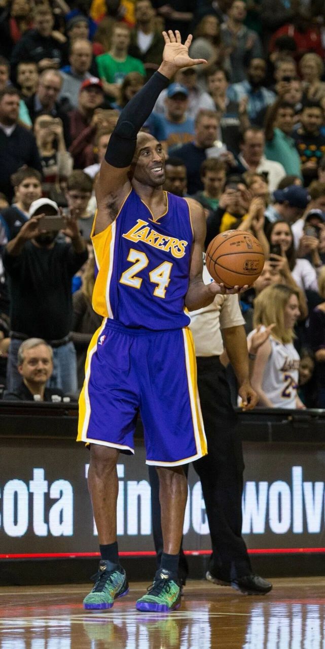 伟大的人才值得被纪念丨科比手机高清壁纸锁屏壁纸