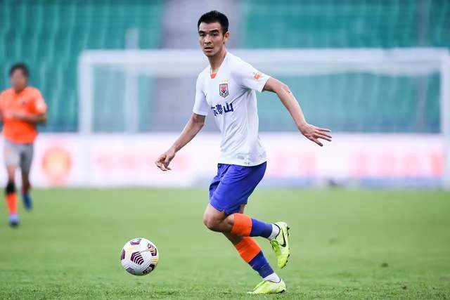 续约不明!鲁能左边锋合同年底到期,他错过去恒大令人遗憾