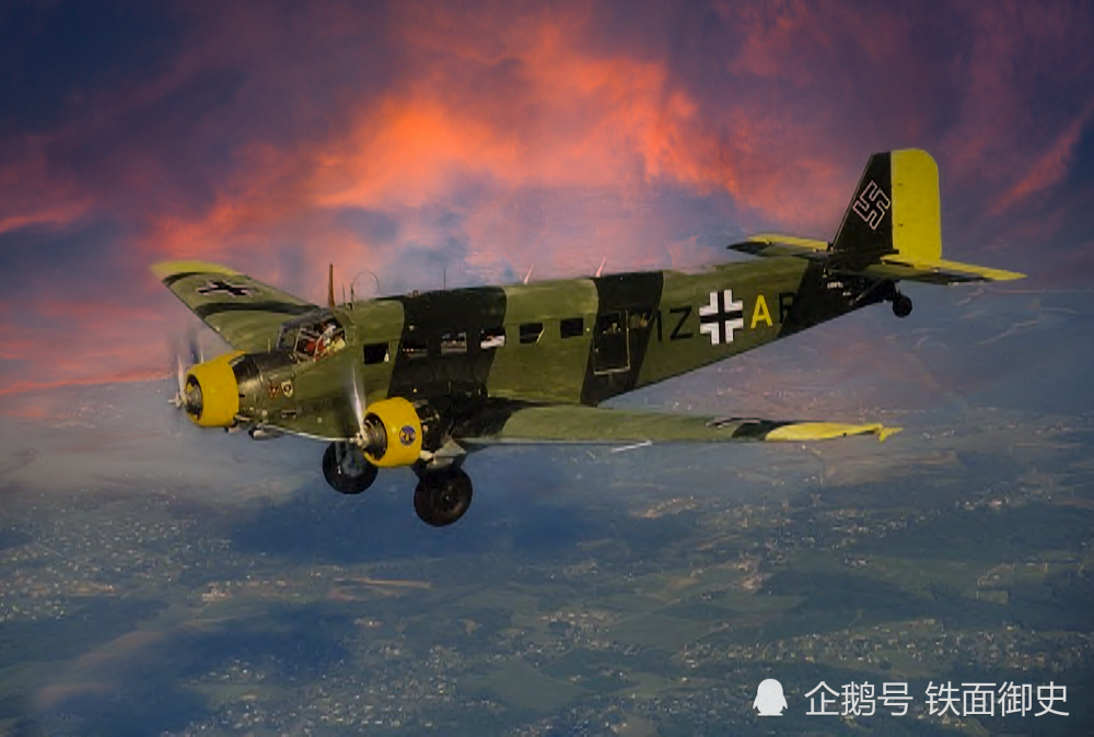 德國ju-52型運輸機一些負責護送傷員上飛機的醫務人員曾好幾次親眼