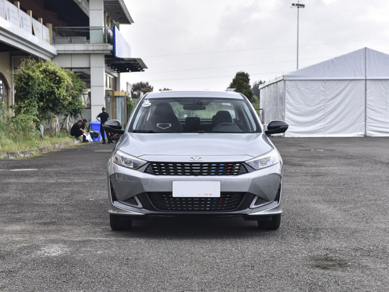 全新奇瑞艾瑞泽7王者复活运动版有望搭载20t比奥迪a3漂亮