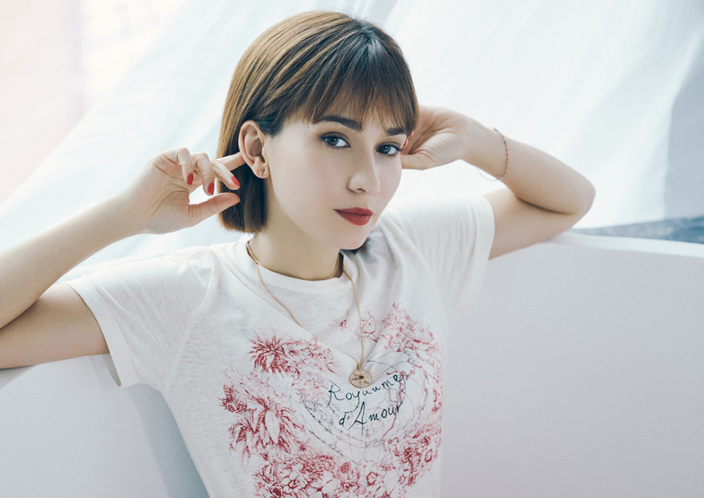 因多要20万错失战狼2女主后,徐嘉雯到《星辰大海》做配却有网友不认识