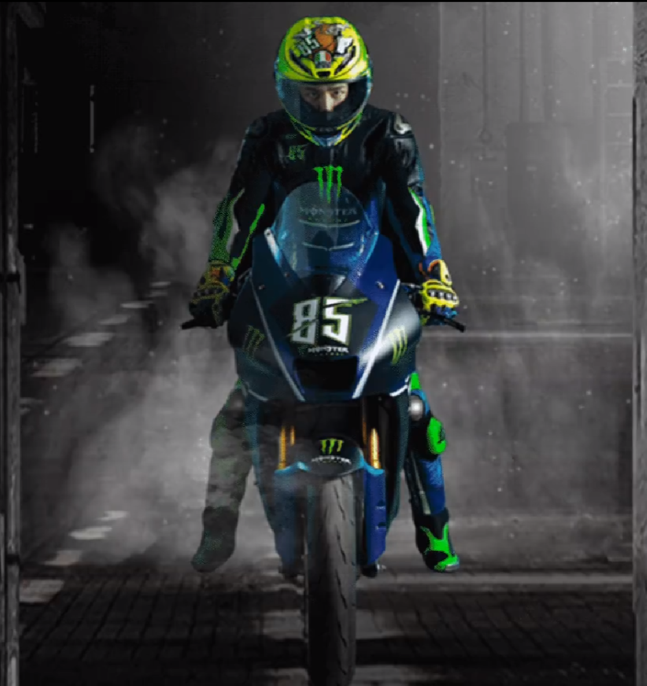 官方下场官宣时间,2022年,期待85号赛车手王一博先生!