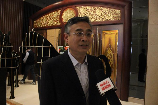 内蒙古赤峰商会会长张国良内蒙古赤峰商会会长张国良在接受内蒙冠融