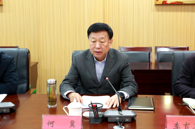 何冀组长反馈情况何冀在反馈意见时指出,自队伍教育整顿以来,全省监狱