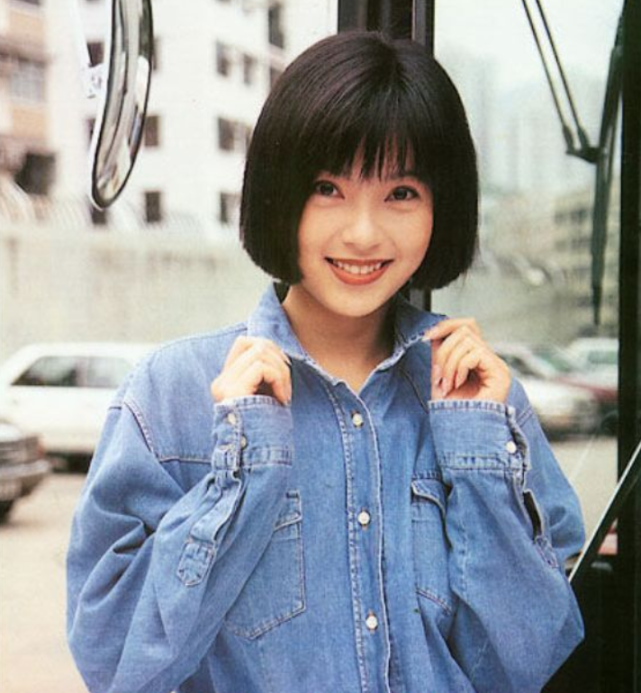 你以为的香港演员，其实都是内地人，这7位艺人的家庭背景出人意料_腾讯新闻