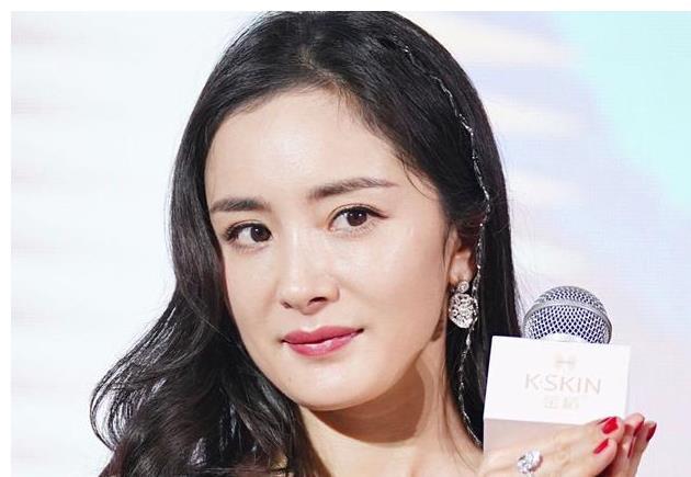 外网无滤镜无美颜真实杨幂状态真是岁月催人老吗