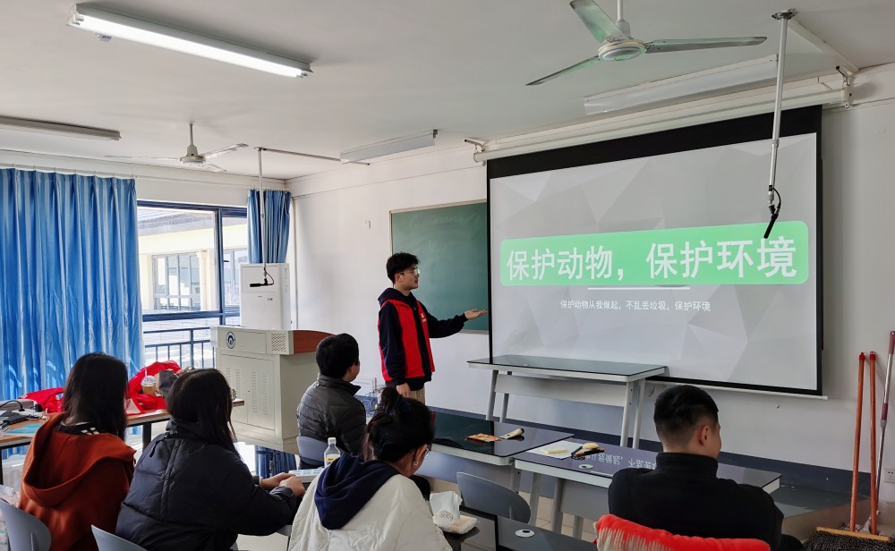 东方美术家公益"环保有我·绿色中国"衡阳市南华大学站