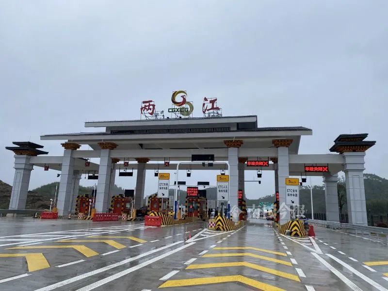 总投资129亿新桂柳高速即将通车带你体验它的舒爽