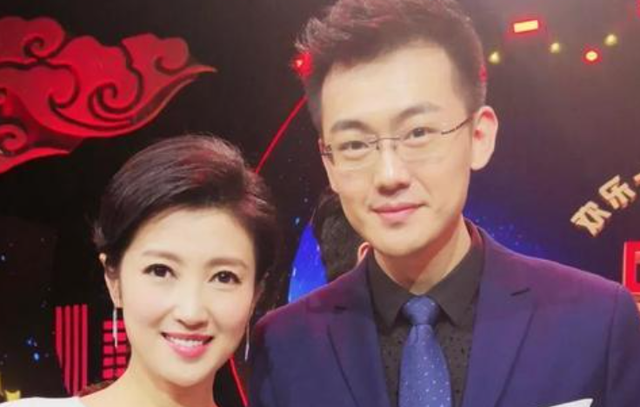央视国脸刚强,娶北京一姐春妮,鞠萍透露细节听羞众人