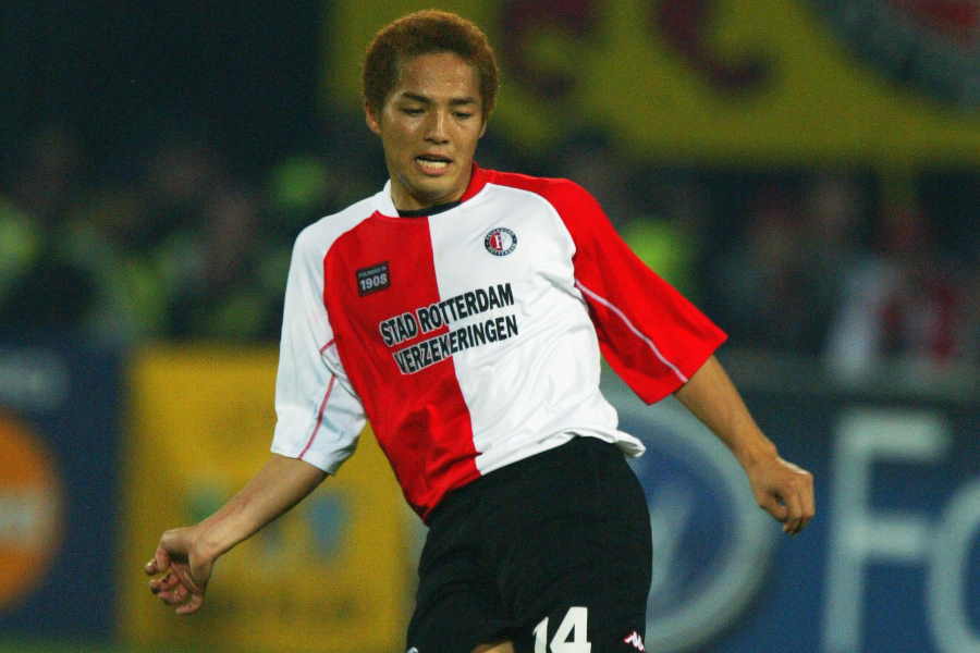 曾经的日本足球天才小野伸二与札幌续约再战_腾讯新闻