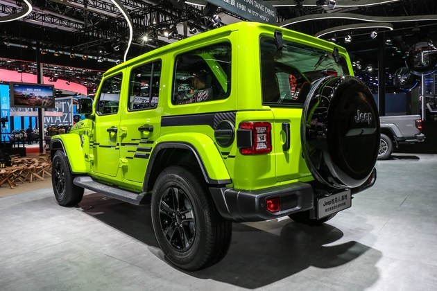 限量200辆直接抢光 实拍牧马人高地阿拉斯加极光绿特别版_腾讯新闻