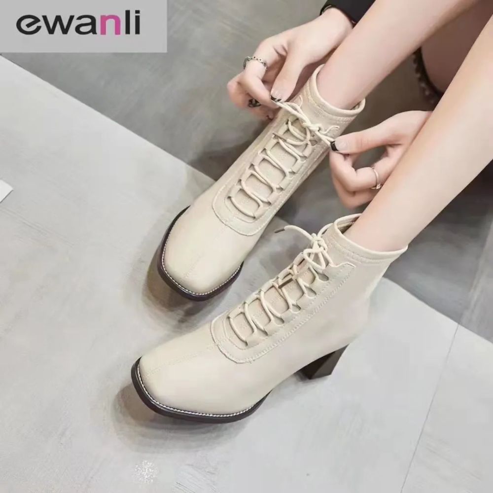 依万丽充值300元首单免费穿