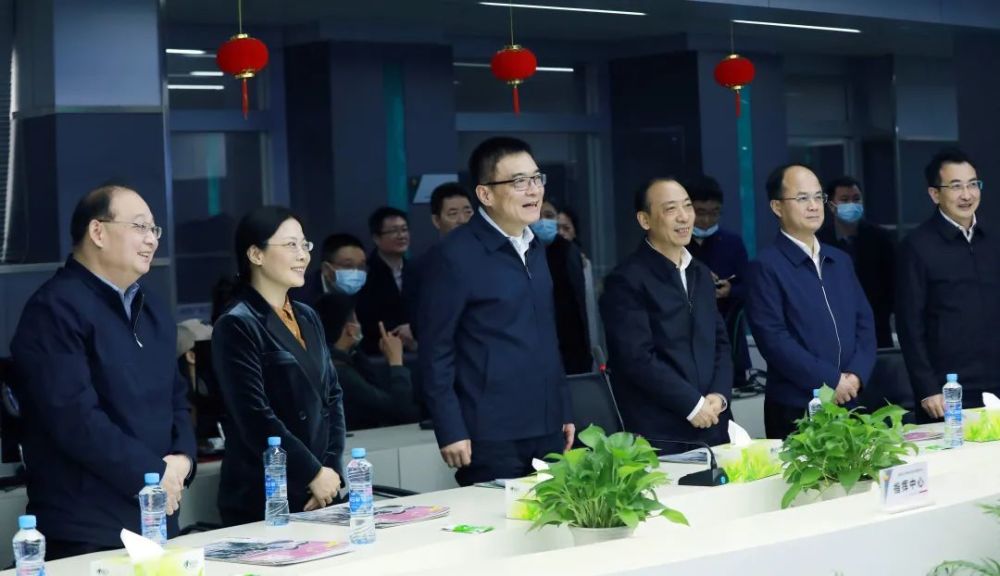 江西省委常委省委宣传部部长梁桂到宜春广播电视台调研