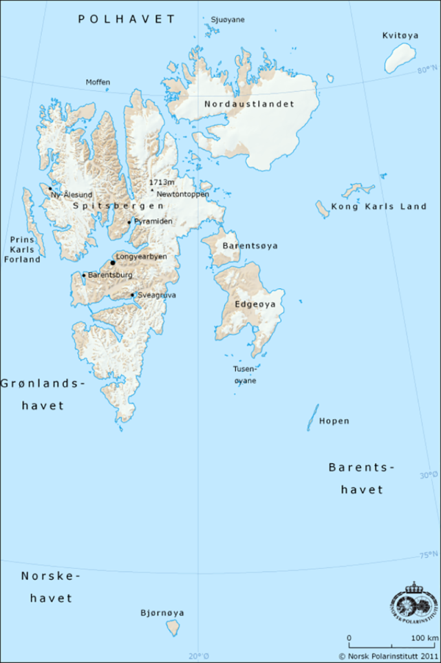 岛屿12海里内的所有海域组成,位于北冰洋中部挪威大陆以北800公里处