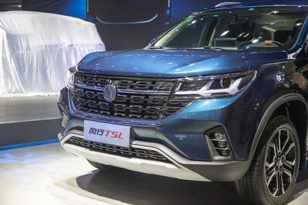 2021广州车展:主打大空间 东风风行t5l实拍解读