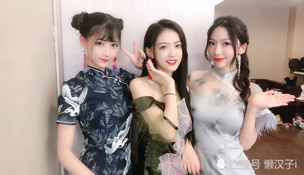 kpl女解说真不容易,十一月还要光腿,网友:一个星期两个直接!_腾讯新闻