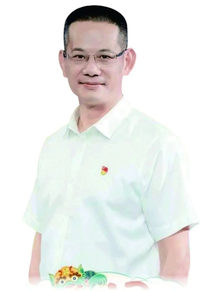 "大陶瓷"产业强势崛起——访中共德化县委书记黄文捷